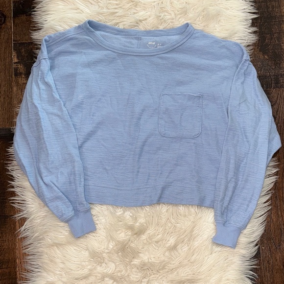 aerie Tops - Trendy Aerie Light Blue Cropped Long Sleeve Top
